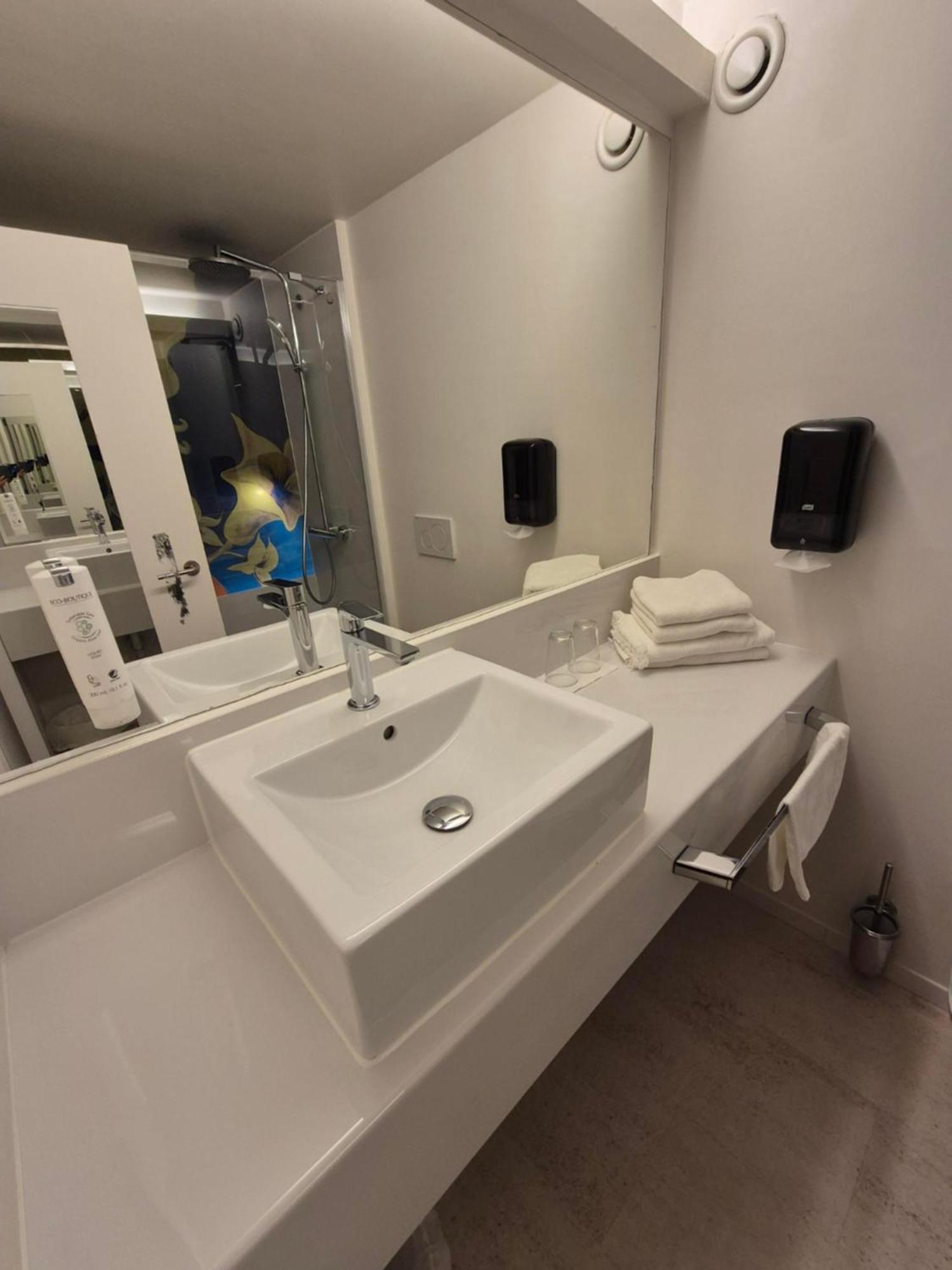 Hotel Corbie Гел Экстерьер фото