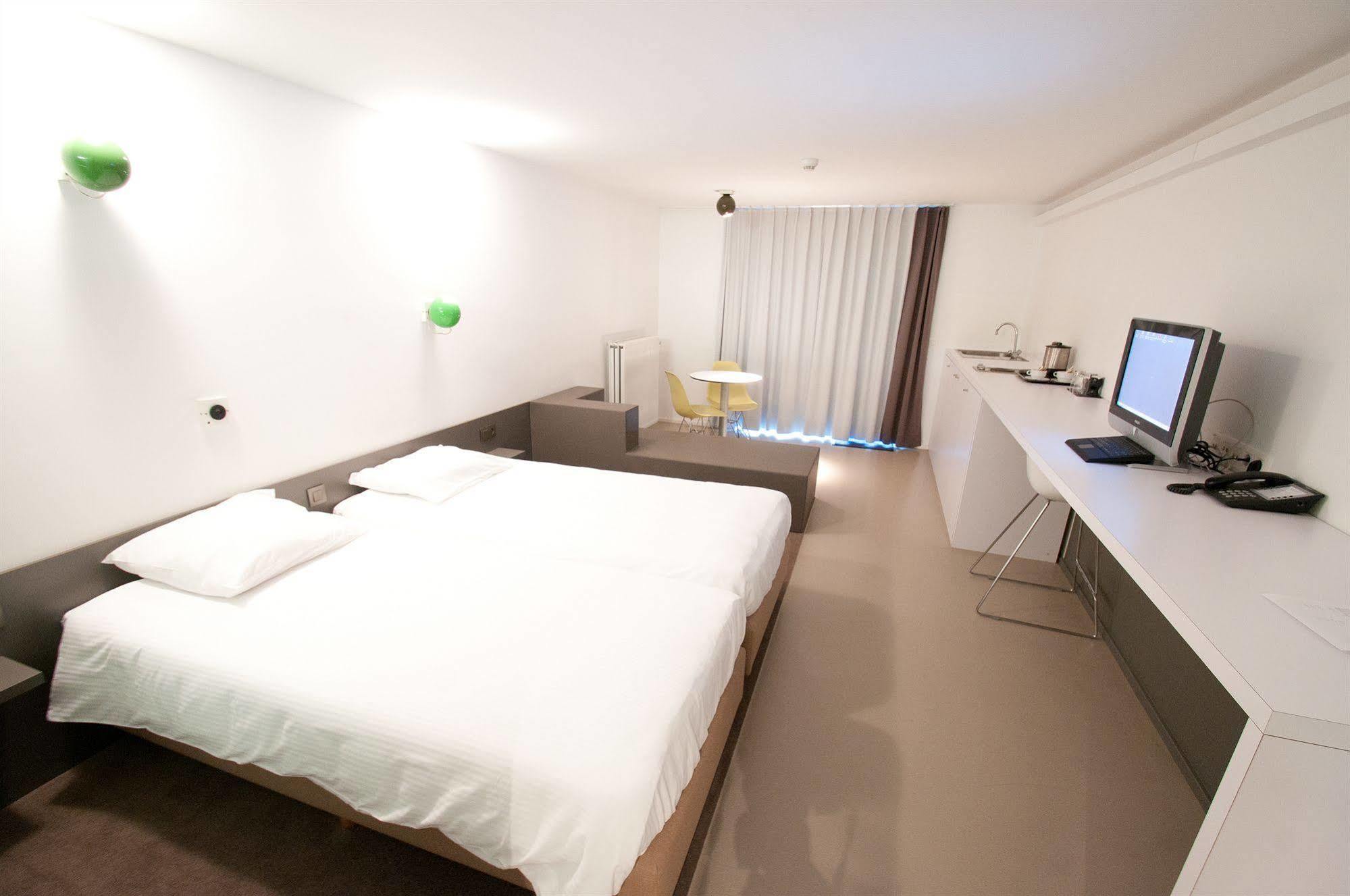 Hotel Corbie Гел Экстерьер фото